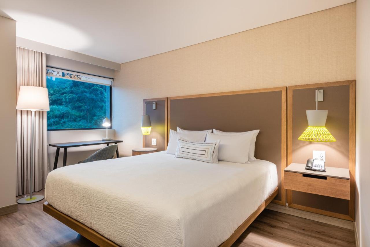 Fairfield By Marriott Medellin Sabaneta Hotel Itagüí Exterior foto